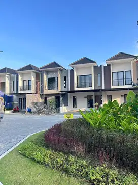 RUMAH PANDANARAN AVENUE DI TEMBALANG