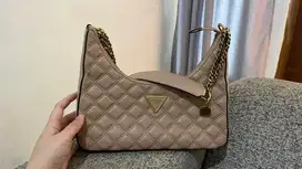 Preloved Guess Original
