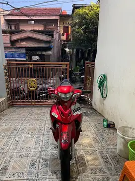 Satria hiu 2tak 2004