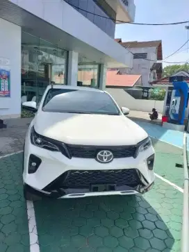 Fortuner Dsl VRZ 4x4 termurah