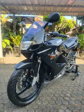Kawasaki Ninja RR Old 2010 Hitam Pajak Panjang Full Orisinil Siap Pake
