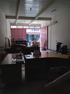 Ruko Pusat Kota Bandung 3,5 lantai Strategis Dijual