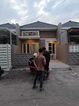 Rumah Baru Lokasi Kav Bumi Sedati Kwangsaan Sidoarjo