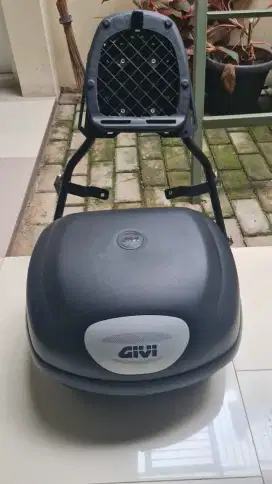Breket ADV 160 dan Box Givi