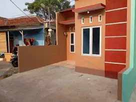 Rumah akses mobil tangerang