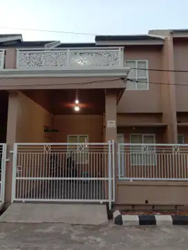 Dijual / Take Over Rumah di Graha Rancamanyar 2 Lantai