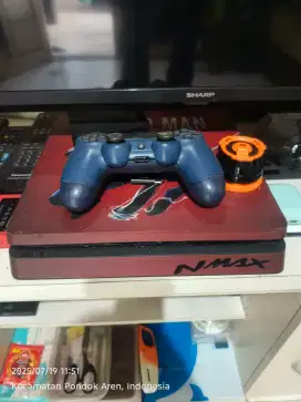 Ps4 slim 500gb bonus CD