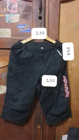 Celana import  BLACK HOLE