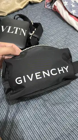 Harga nego. Givenchy ORIGINAL 100%