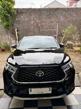 Toyota Kijang Innova Zenix V HY Modelista  2024 Bensin