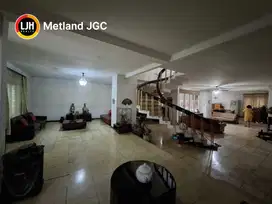 Dijual Rumah Luas 699 M2 Di Kayu Putih Pulomas Jakarta Timur