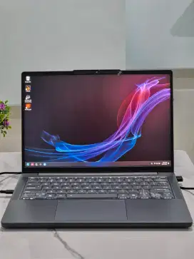 Lenovo Ideapad Slim 3 8745HS 14AHP10