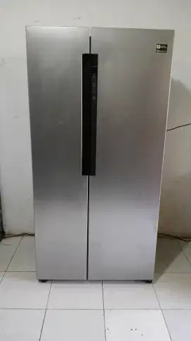Dijual kulkas side by side samsung masih mulus