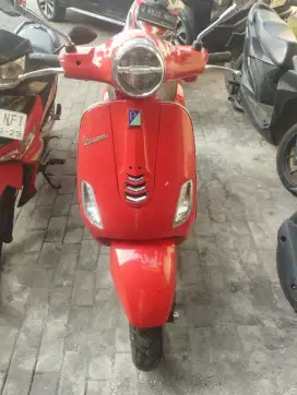 Jual Vespa Piaggio 125 CC, Kilometer 6000 Murah!