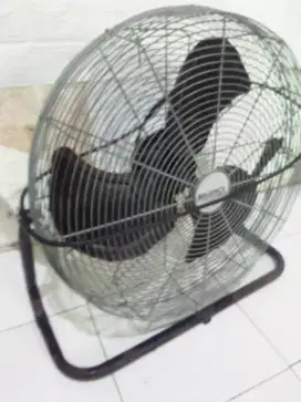 Dijual kipas angin duduk 18 inch baling2 besi merk regency normal