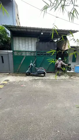DISEWAKAN WORKSHOP/GUDANG