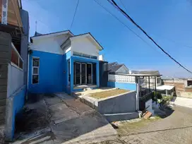 TURUN HARGA ! DIJUAL RUMAH DALAM CLUSTER PADASUKA
