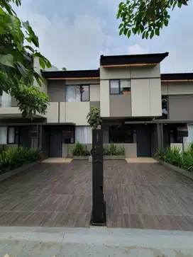 Park Serpong Tipe Y3 HOEK Progres 90% by Lippo FREE PPN 100%