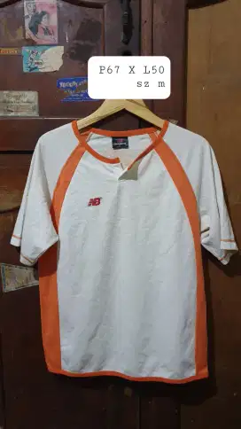 Kaos NEW BALANCE ORI