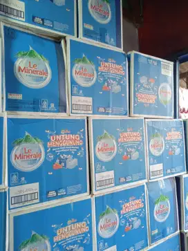 Jual minuman kemasan le mineral 600ml dan le mineral 1500ml dll