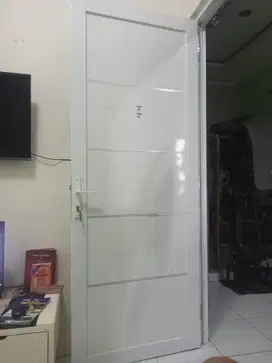 Pintu Aluminium
