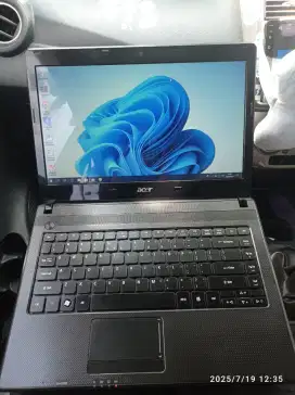 Laptop acer, pemakaian ex cewek masih bagus