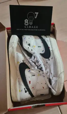 NIKE Blazer Mid  paint 77