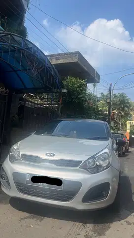 Kia Rio 2012 Bensin