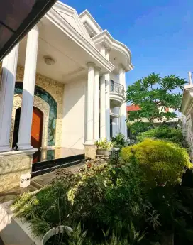 Dijual Cepat dan Murah Rumah mewah 2 lantai dekat Undip Tembalang