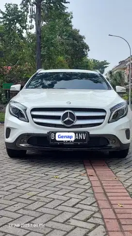 Mercedes-Benz GLA200 2015 Bensin