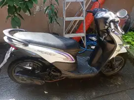 Honda Beat FI  thn 2015/16 srt lkp tgn 1 dr baru