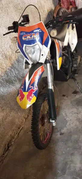 Suzuki spin 2007 kond retro nopol A stnk ilg bpkb faktur lengkap