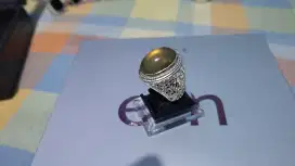 Batu cincin idocrase solar aceh
