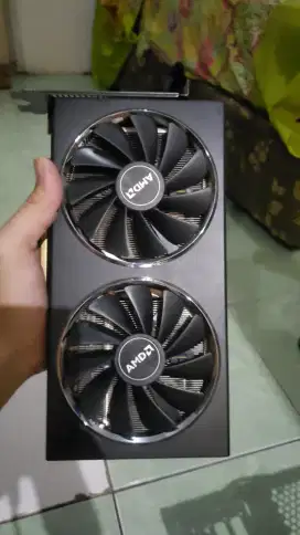 Radeon RX 5700 XT 8GB