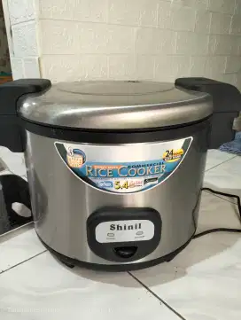 Rice Cooker shinil kapasitas 5,4liter Beras
