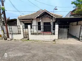 Rumah Terawat Siap Huni Rungkut dekat MERR dan UPN