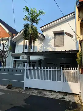 Dijual cepat rumah siap huni jakarta timur