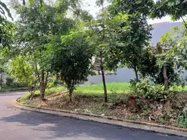 Tanah Kavling Hoek Siap Bangun di Legenda Wisata Cibubur