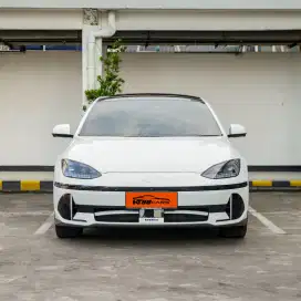 Ioniq 6 Signature 2024 Putih LOW KM