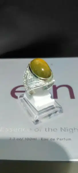 Batu cincin idocrase solar aceh kristal