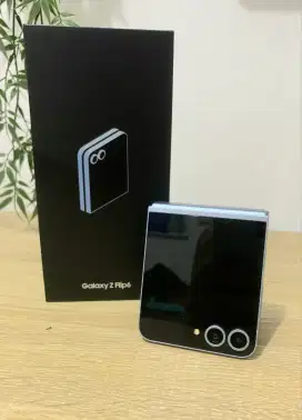 Samsung Galaxy ZFlip 6 Like New