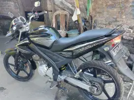 D jual Vixion THN 2011 PJK of 5thn surat lengkap