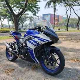 Yamaha R25 gres no minus