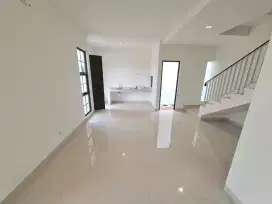 Disewakan Rumah Cluster Wisteria Cakung Siap huni