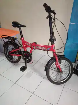 Jual cepat sepeda lipat athleta 6 speed  size 16inch