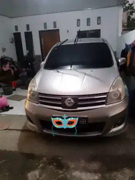 Nissan grand livina jual nego halus