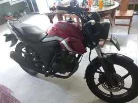 Honda Verza cb 150 merah