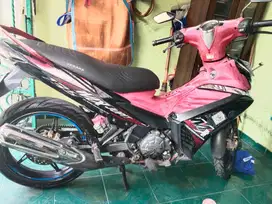 Jupiter MX tahun 2015 Merah