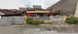 Jual Rumah + Ruko Posisi Hook Lokasi Strategis di Ngawi