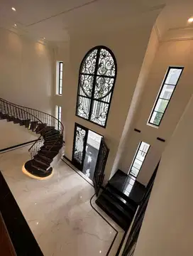 Classic House in Graha Famili with Swimming Pool